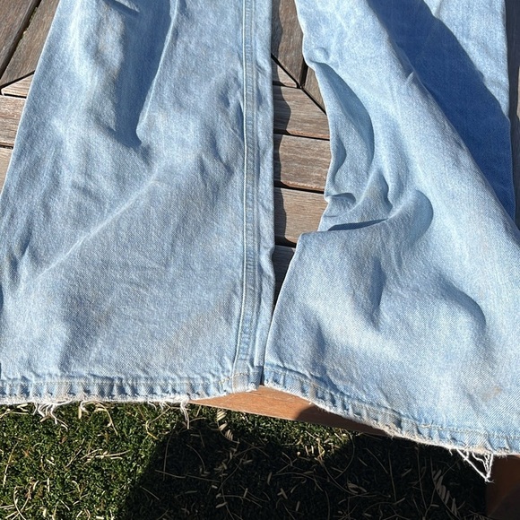 Urban Outfitters BDG light wash  BlueJeans - Picture 4 of 4